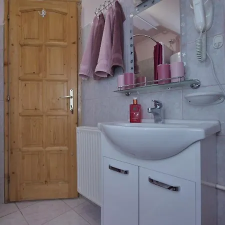 Lejlighed Erika Apartmanhaz *