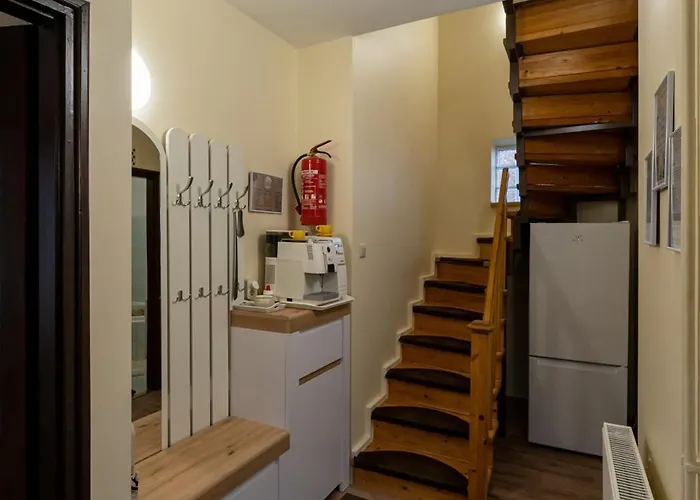 Erika Apartmanhaz דירה גיולה